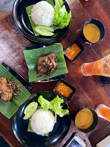 QG 31, Jalan Plumbum U 7/U, Seksyen 7, 40000 Shah Alam, Selangor