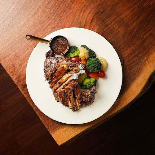 Walnut Cafe & Bar - Puchong