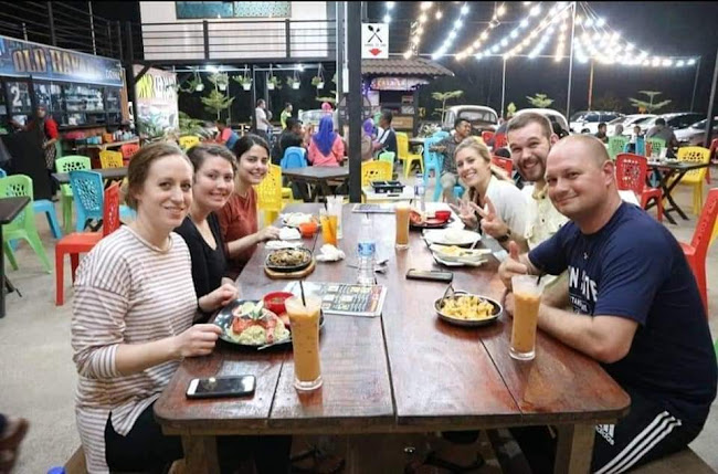 Dapur Gerabak Western - Gastronomi dan perhotelan