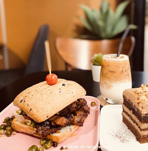 Kopi Kafe - Gastronomi dan perhotelan