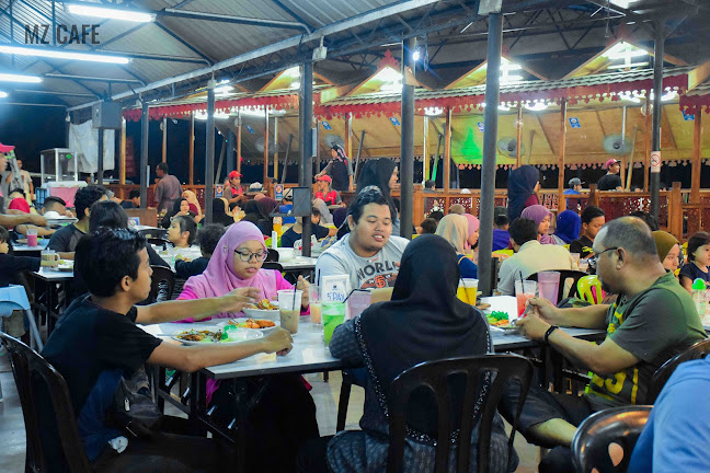 Comentarii opinii despre MZ Cafe Bangi