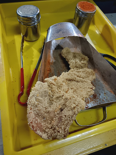 bangunan umno bahagian Kuala Terengganu jalan Sultan Muhammad, 21100 Kuala Terengganu, Terengganu