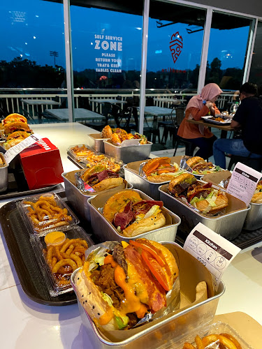 Jalan Serambi U8/24, Bukit Jelutong, 40150 Shah Alam, Selangor