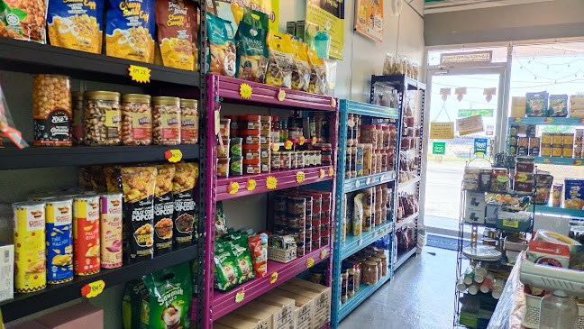 Comentarii opinii despre YAYAH SNACKS & CAFÉ