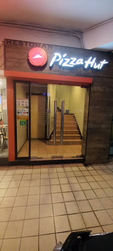 Pizza Hut Restaurant Rock Road - Kuching