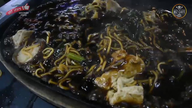 Comentarii opinii despre MZ Cafe Bangi