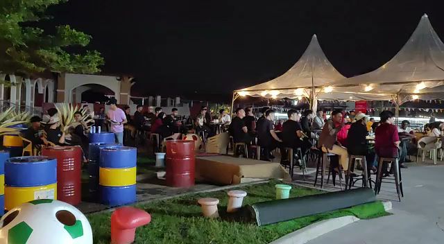 Opinii despre CP Poolside (Color Port) în Gelugor - Gastronomi dan perhotelan