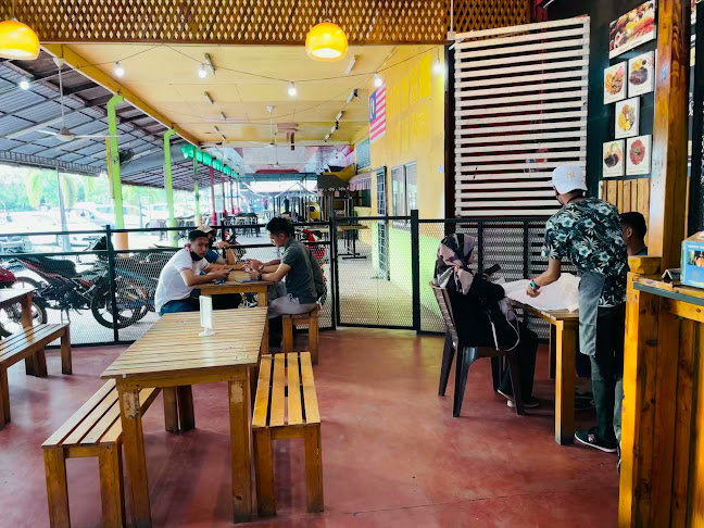 Kafe D'Sauk ( Seri Manjung, Perak ) - Gastronomi dan perhotelan