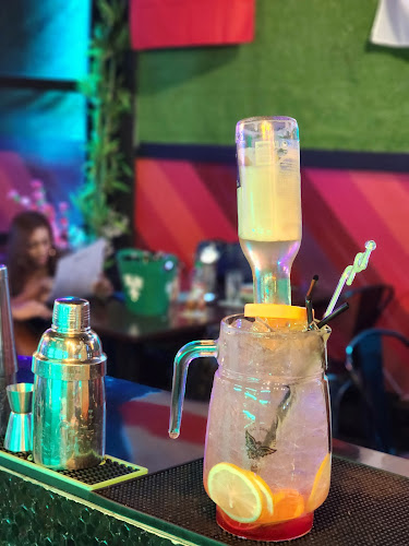 The Brew Fly - Gastronomi dan perhotelan