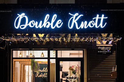 Double Knott Cafe