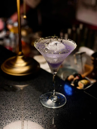 The Mandarin Cocktails Bar - Gastronomi dan perhotelan