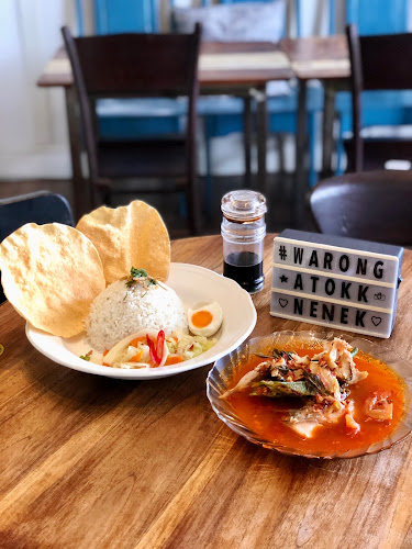 Warong Atokk Nenek, Sri Andalas - Gastronomi dan perhotelan