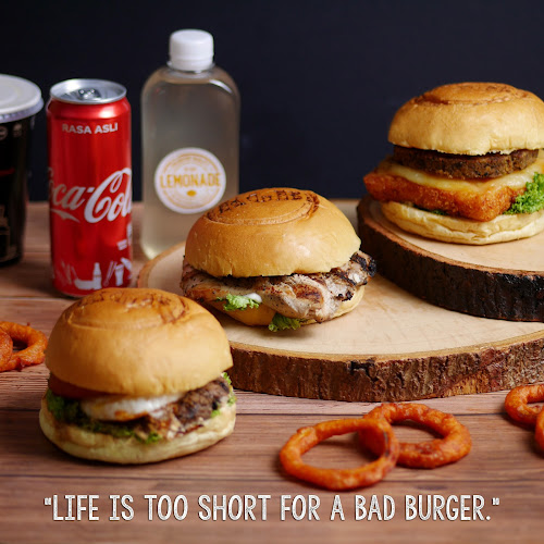 KGB Pavillion Kuala Lumpur - Gastronomi dan perhotelan