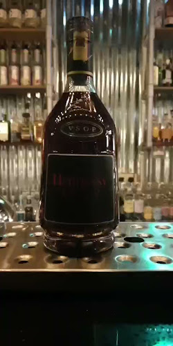 The Mandarin Cocktails Bar - George Town