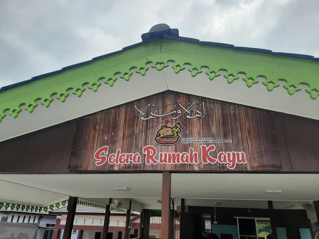 Selera Rumah Kayu • Teratak Hj Haron CB