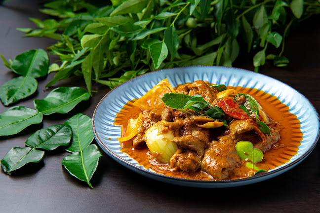 Comentarii opinii despre Golden Triangle