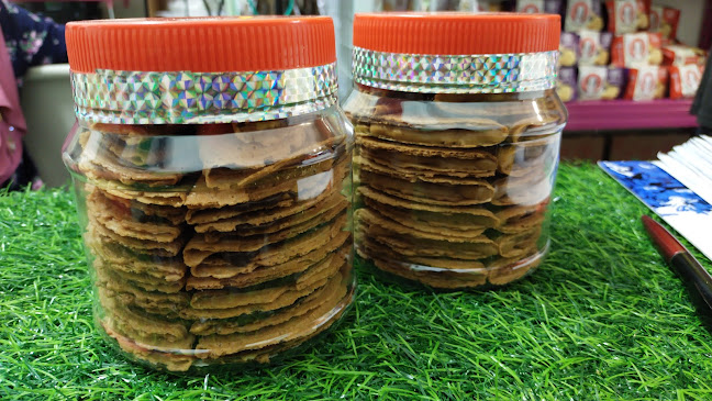 YAYAH SNACKS & CAFÉ - Port Dickson