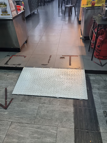 Opinii despre Restoran SS13 New Sea View în Subang Jaya - Gastronomi dan perhotelan