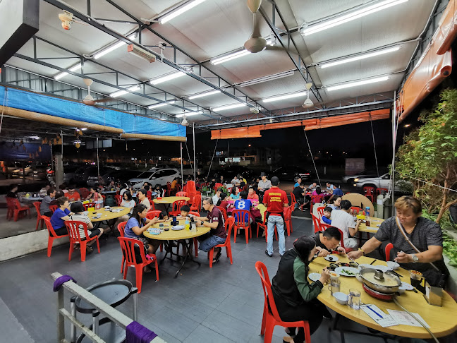 Restoran Uncle Pou Wok Hokkien Mee - Gastronomi dan perhotelan