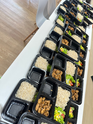 V Signature Bowl - Gastronomi dan perhotelan