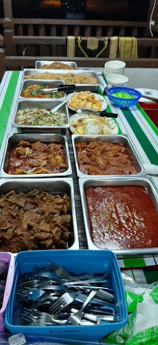 Selera Rumah Kayu • Teratak Hj Haron CB