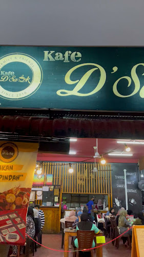 Opinii despre Kafe D'Sauk ( Seri Manjung, Perak ) în Seri Manjung - Gastronomi dan perhotelan