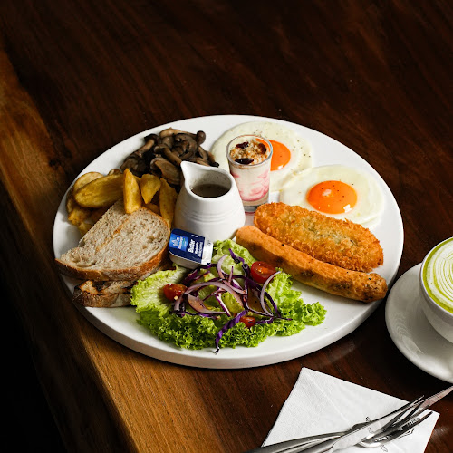 Comentarii opinii despre Walnut Cafe & Bar