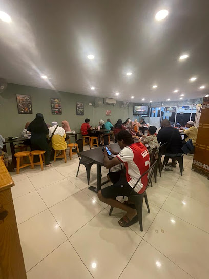 PAK WESTERN CAFE SHAH ALAM