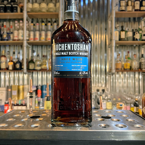 The Mandarin Cocktails Bar