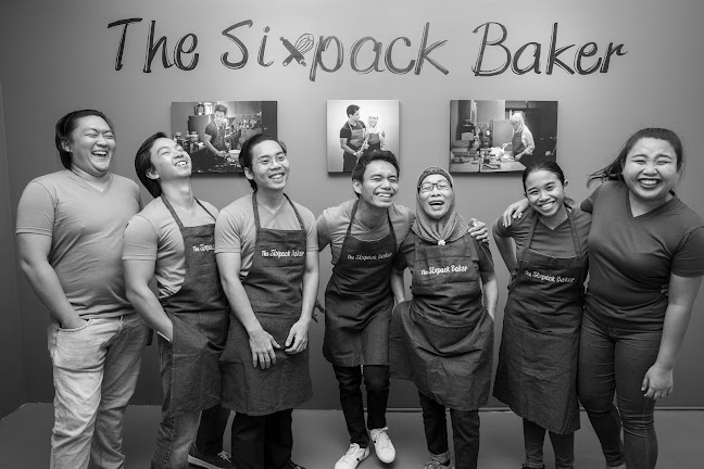 Opinii despre The Sixpack Baker Hidden Cafe în Kota Kinabalu - Gastronomi dan perhotelan