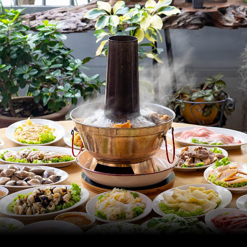 Eam Huat Charcoal Steamboat Restaurant