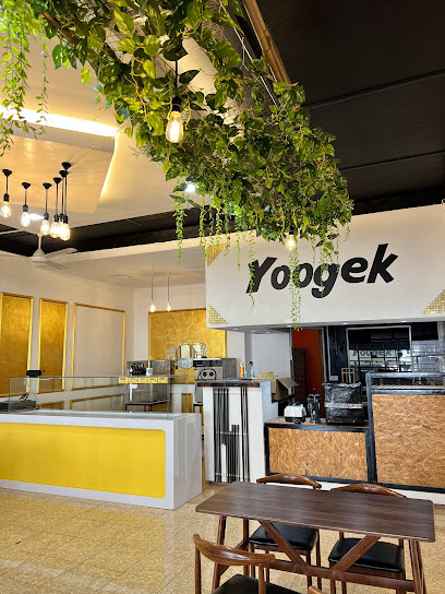 Yoogek Cafe