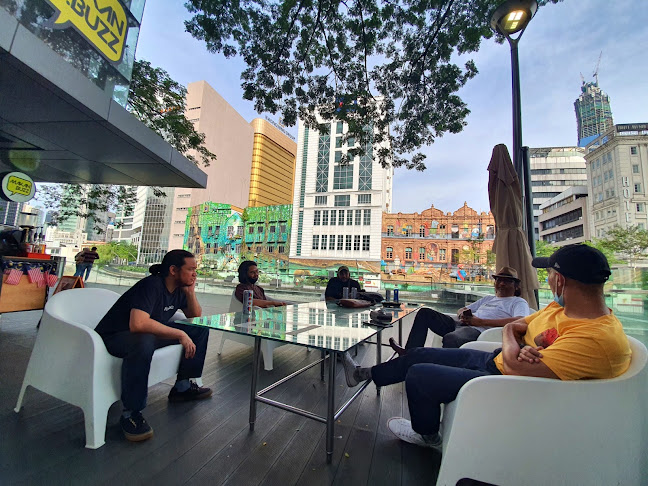 Opinii despre Makan.Buzz cafe în Kuala Lumpur - Gastronomi dan perhotelan