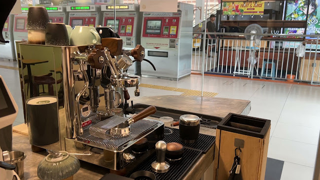 Lot C02, 1st Floor, LRT Station, Persiaran Kewajipan, Usj 7, 47610 Subang Jaya, Selangor