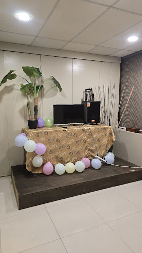 Lot193, Jalan Tun Ahmad Zaidi, Parkcity, 97000 Bintulu, Sarawak