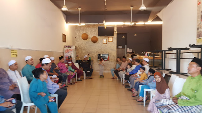 Jalan kasawari 6/8, Hadapan pasar seksyen 6, Seksyen 6, 40500 Shah Alam, Selangor