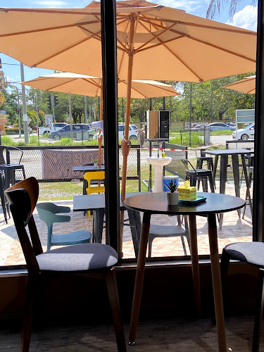 Kopi Kafe - Gastronomi dan perhotelan