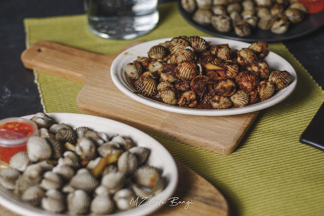 Opinii despre MZ Cafe Bangi în Bandar Baru Bangi - Gastronomi dan perhotelan