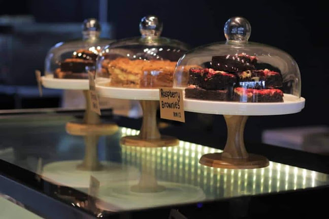 28-G, Radia Commercial, Bukit Jelutong, 40150 Shah Alam, Selangor