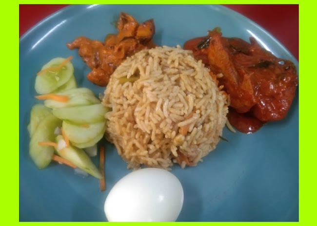 Comentarii opinii despre STS CURRY HOUSE - TAPAH LOK LOK