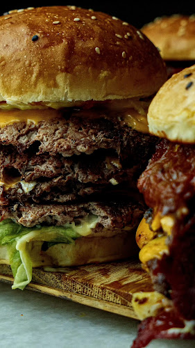 Opinii despre HungerBurg în Perai - Gastronomi dan perhotelan