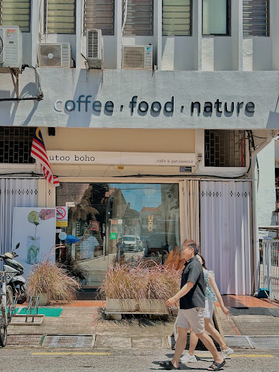 Utoo Boho Cafe & Patisserie