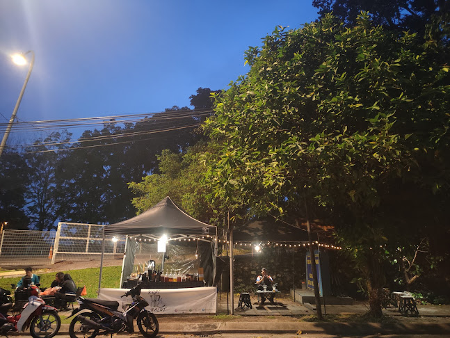 Kopi dan Balut - Gastronomi dan perhotelan