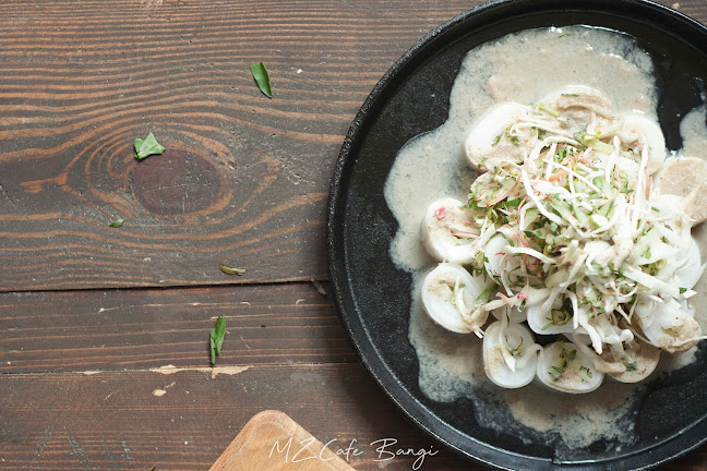 Comentarii opinii despre MZ Cafe Bangi