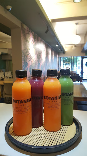 Botanist Cafe