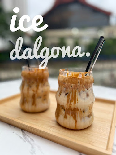 Comentarii opinii despre D’Sungai Cafe