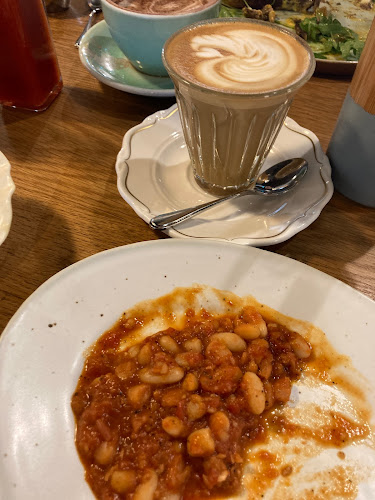 Common Man Coffee Roasters - Kuala Lumpur - Kuala Lumpur