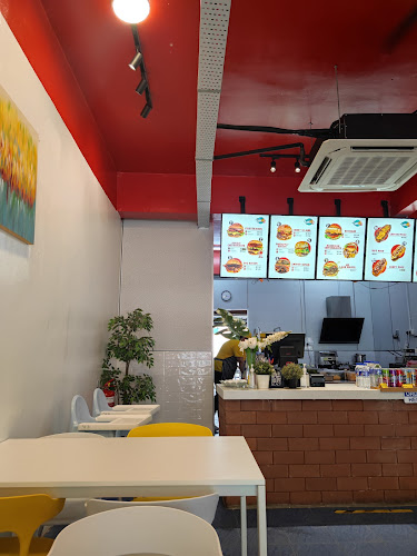 Burg & Go Sungai Petani - Gastronomi dan perhotelan