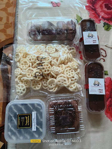 Opinii despre Butik Aikekwa Chanteq Moleq în Kuala Kangsar - Gastronomi dan perhotelan