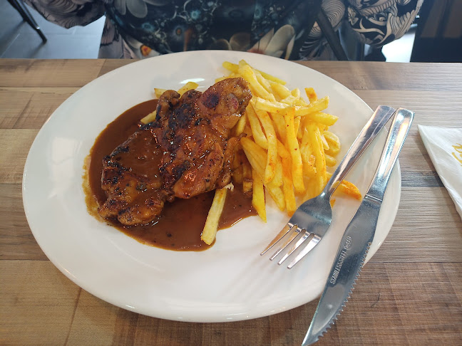 Big Tas' Tea Pandan Indah, Kuala Lumpur - Ampang